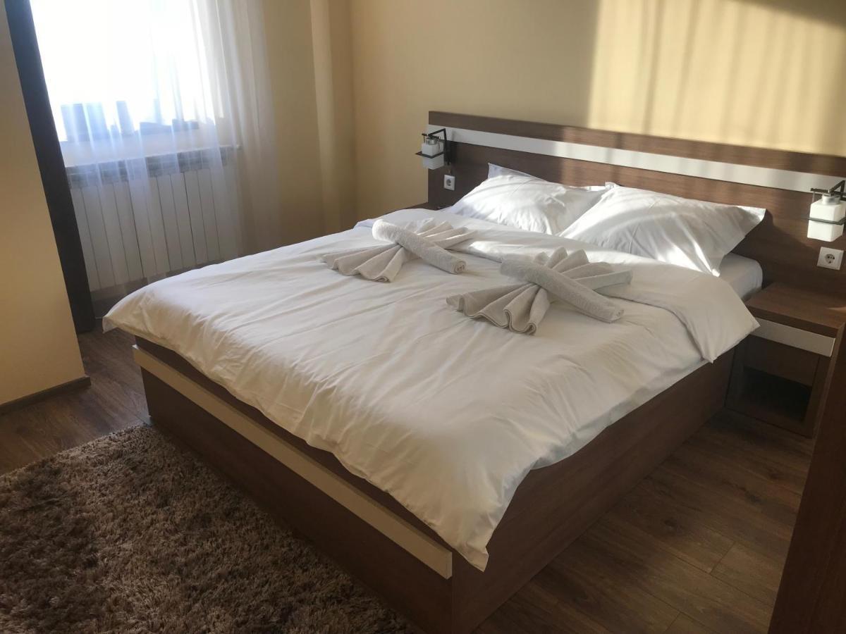 קונסטנצה Constantin Lake View Apartment מראה חיצוני תמונה
