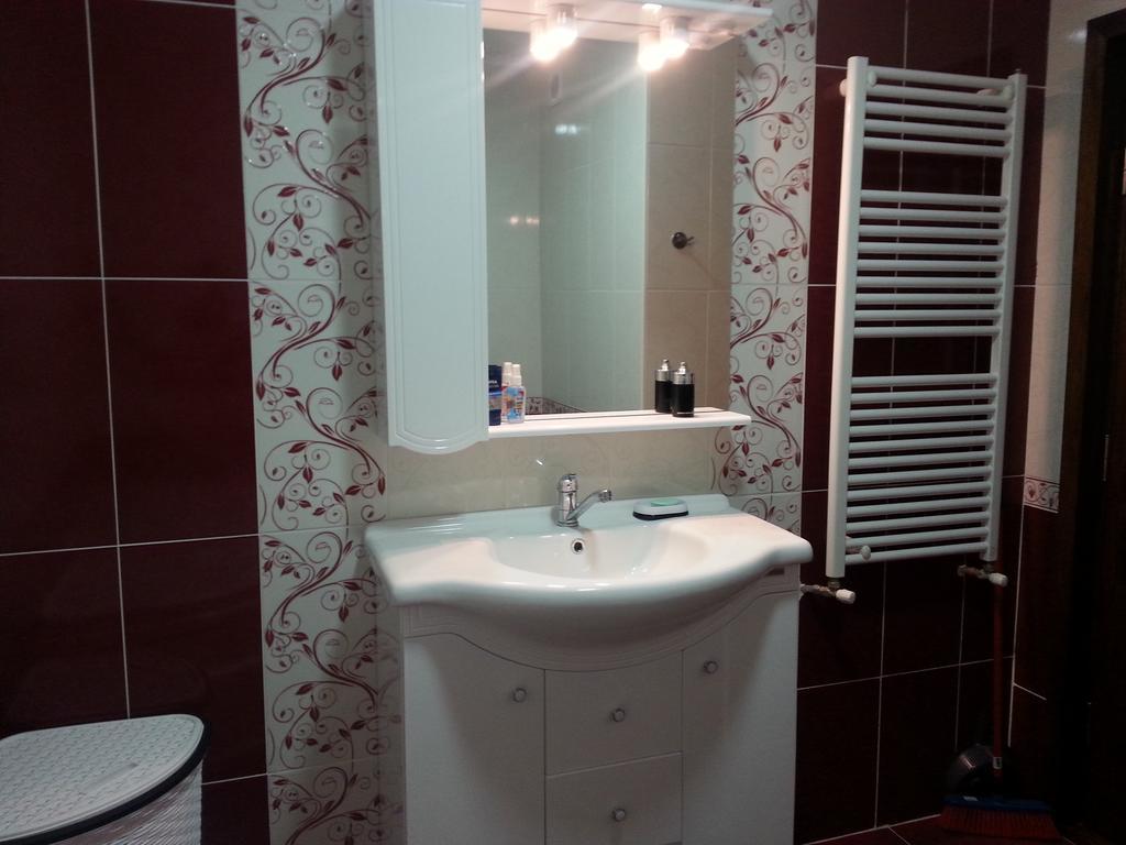 קונסטנצה Constantin Lake View Apartment מראה חיצוני תמונה