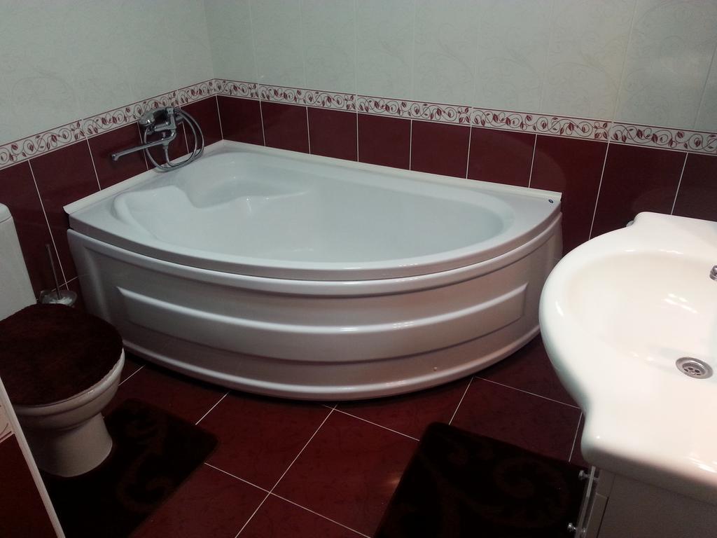קונסטנצה Constantin Lake View Apartment מראה חיצוני תמונה